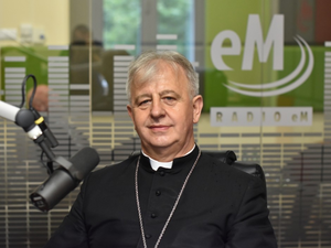 Imieniny biskupa Jana Piotrowskiego. Pamiętajmy o modlitwie za Biskupa Kieleckiego.