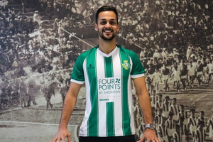 Koniec wakacji. Były pomocnik Korony wraca do gry