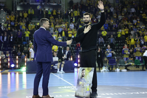 [ZDJĘCIA, WIDEO] Remili pożegnał się z kibicami