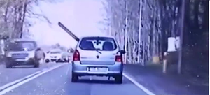 Tak przewoził aluminiowy element. Kierowca ukarany mandatem