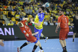 Pewne zwycięstwo Industrii Kielce w Opolu