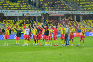 Hit dla Rakowa. Śląsk liderem, a Korona utrzymała miejsce nad kreską 