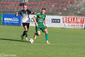 Orlęta wygrały rzutem na taśmę w Daleszycach