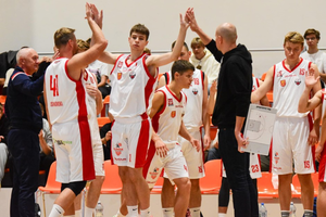 Pewne zwycięstwo kieleckich koszykarzy w Przemyślu