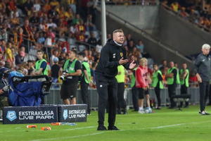 Bez nerwowych ruchów. Kamil Kuzera nadal trenerem Korony