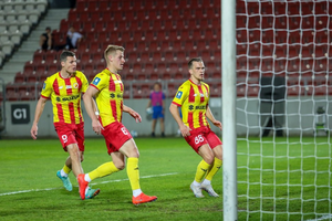 Buzująca Korona kontra wygazowany Lech. Finał kielczan o utrzymanie