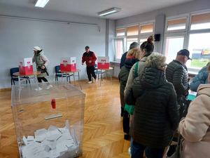 Świętokrzyskie pod koniec stawki. Frekwencja w Eurowyborach do godziny 17.00