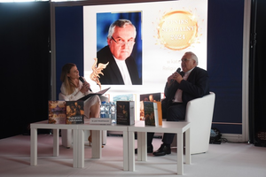 Ksiądz prof. Witold Kawecki opowiedział o swojej najnowszej książce