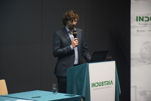 Industria szuka nowego prezesa