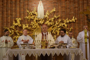 Biskup Jan Piotrowski: Bądźmy świadkami prawdy, że Bóg jest miłością