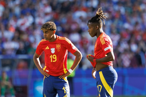 Euro Express: La Furia Roja przegoniła Koguty. Bohaterem... 16-latek