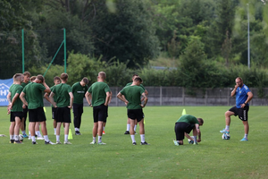 Orlęta trenują w pocie czoła. Intensywny czas przed kielczanami