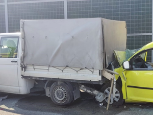 Wypadek na S7. Zderzyły się trzy pojazdy