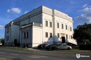 Miasto oficjalnie właścicielem dawnej synagogi