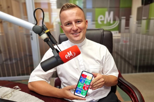 Ksiądz Damian Liwocha: Stworzyliśmy aplikacje kieleckiej pielgrzymki