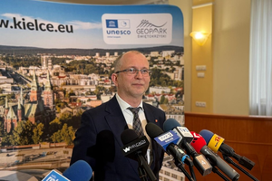 Bartłomiej Zapała przeprasza za delegację do Francji