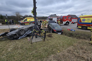 Wypadek na skrzyżowaniu. Cztery osoby w szpitalu, w tym dziecko