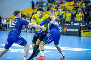 Zawalczyć o honor i… cud?