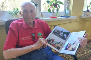 Tak przewodnicy wręczali honorowy tytuł papieżowi