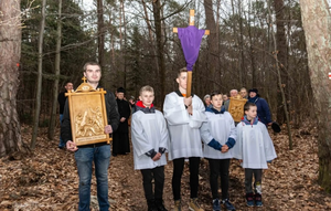 Droga Krzyżowa na Brusznię. Wierni pomodlą się za ojczyznę