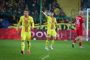 Siedem lat bez zwycięstwa. Korona jedzie odczarować Piasta