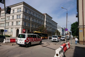 Niewybuch odkryty podczas prac drogowych na ulicy Seminaryjskiej