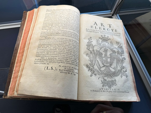 Wierna kopia Konstytucji Trzeciego Maja dostępna w Kielcach