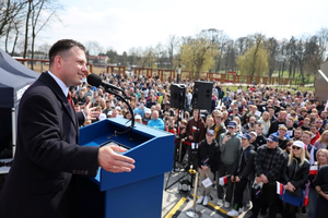 Sławomir Mentzen w drugiej turze? Tego chcieli mieszkańcy dwóch świętokrzyskich powiatów