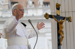 Papież zwrócił się do Polaków: „Słuchajcie Słowa Bożego, by dokonywać właściwych wyborów”