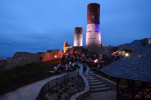 Chęciny mają już 700 lat!