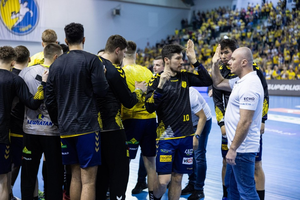 Industria zbroi się na finał. Możliwe ważne powroty