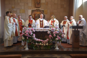 Kapłani świętowali złoty jubileusz. Razem z nimi był biskup Jan Piotrowski