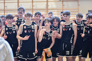 UJK otwiera nową grupę koszykarską. W projekt angażuje się Karol Bielecki