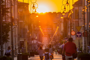 Żar leje się z nieba. Jest ostrzeżenie IMGW