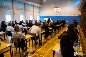 Znamy wyniki matur w kieleckich szkołach. „Żeromski” deklasuje