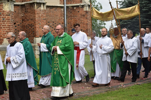 [FOTO] Parafia w Przemykowie świętuje 700-lecie