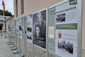 Wystawa o legendarnym dowódcy partyzantki na 80. rocznicę rozbicia więzienia w Kielcach