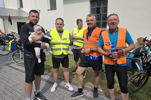 Z Wiślicy do Mnichowa. Rowerowa pielgrzymka zmierza na Jasną Górę