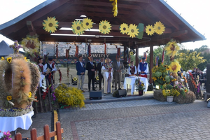 [FOTO] Wielka zabawa i podziękowanie rolnikom w Gminie Nowiny