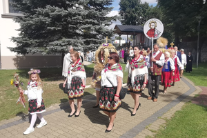 [WIDEO+FOTO] Parafia Piekoszów zaprasza na uroczystości i do odnowionego sanktuarium