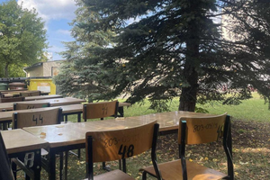 Lekcje „pod chmurką” w Kielcach. Radny alarmuje, miasto uspokaja