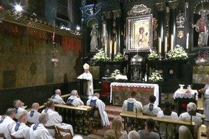 Biskup Jan Piotrowski na Jasnej Górze: Niech Maryja będzie naszą nauczycielką