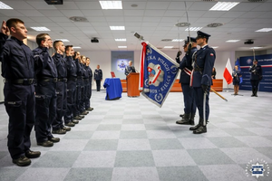 [FOTO] Siedmiu policjantów zasiliło grono świętokrzyskich mundurowych