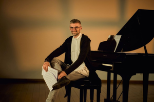 12 Dźwięków Uwielbienia na dyplomie – koncert ks. Pawła Reja