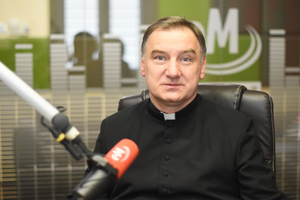 Ks. Stefan Radziszewski: Różaniec pomaga w naszych codziennych zmaganiach