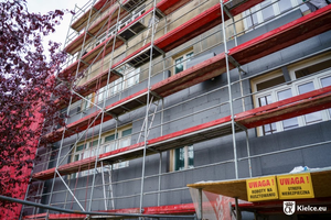 Zamknęli szkoły, bo zimno. Kto winien?