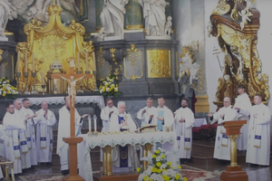 Maturzyści z diecezji modlą się na Jasnej Górze