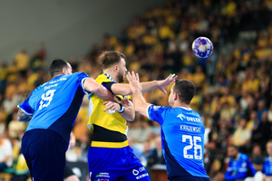 Mecz na walizkach. Industria zagra w Ostrowie