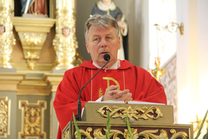 Z Piekoszowa na misje do Kazachstanu