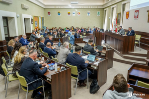 Byli piłkarze wyremontują boisko na Czarnowie. Radni dali zgodę